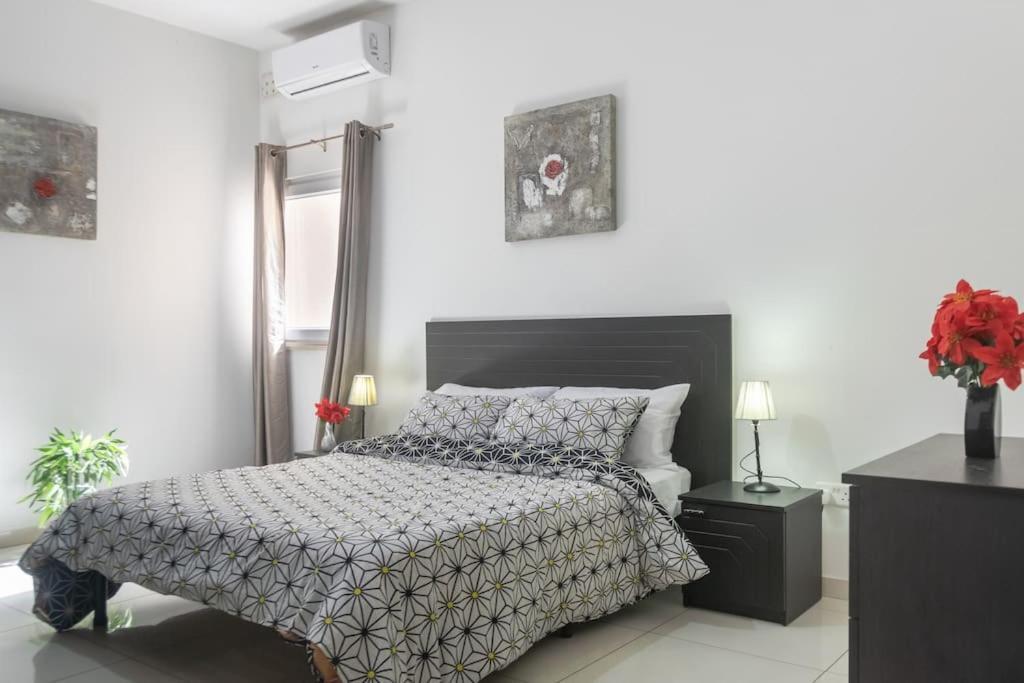 Modern Apt. Close To The Square Σεντ Πόλς Μπέι Εξωτερικό φωτογραφία