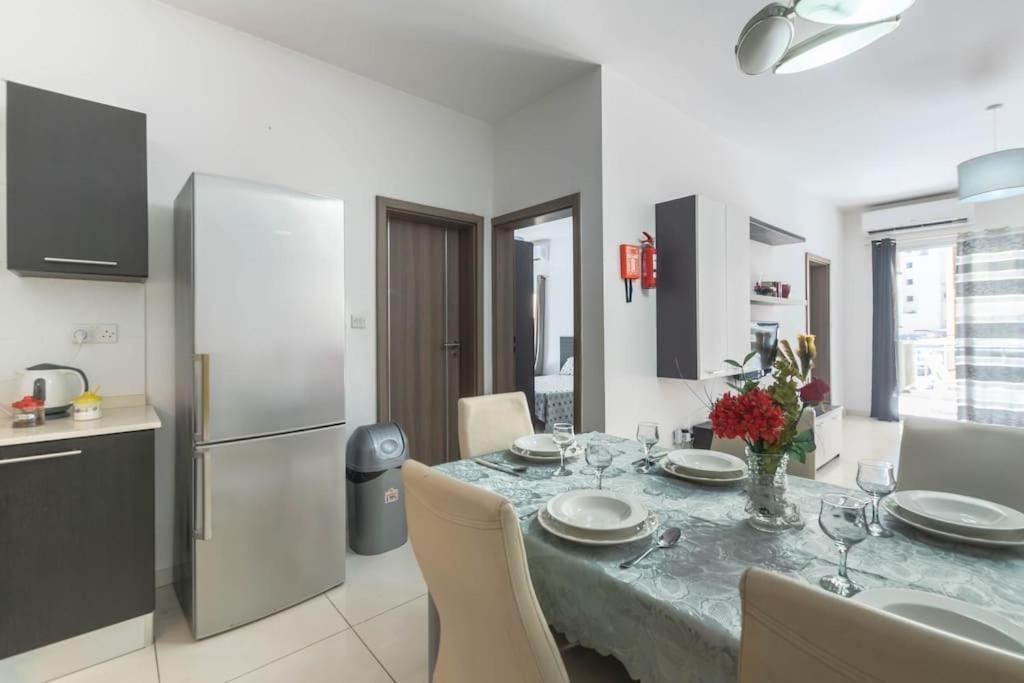 Modern Apt. Close To The Square Σεντ Πόλς Μπέι Εξωτερικό φωτογραφία